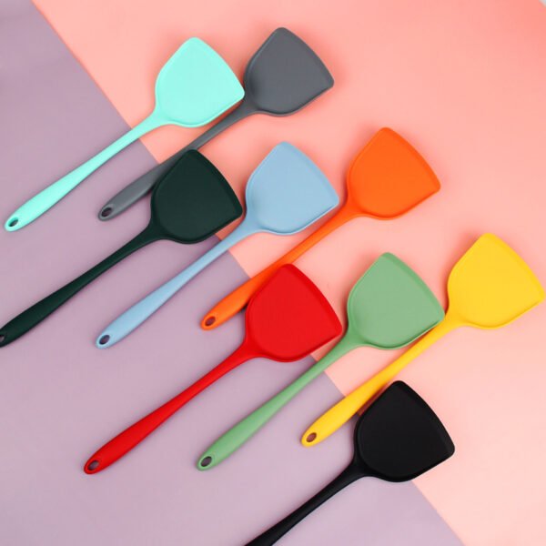 Kitchenware Silicone Shovel Spoon (Colors are random)